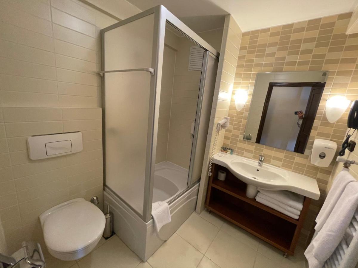 Beceren Hotel Bursa Buitenkant foto