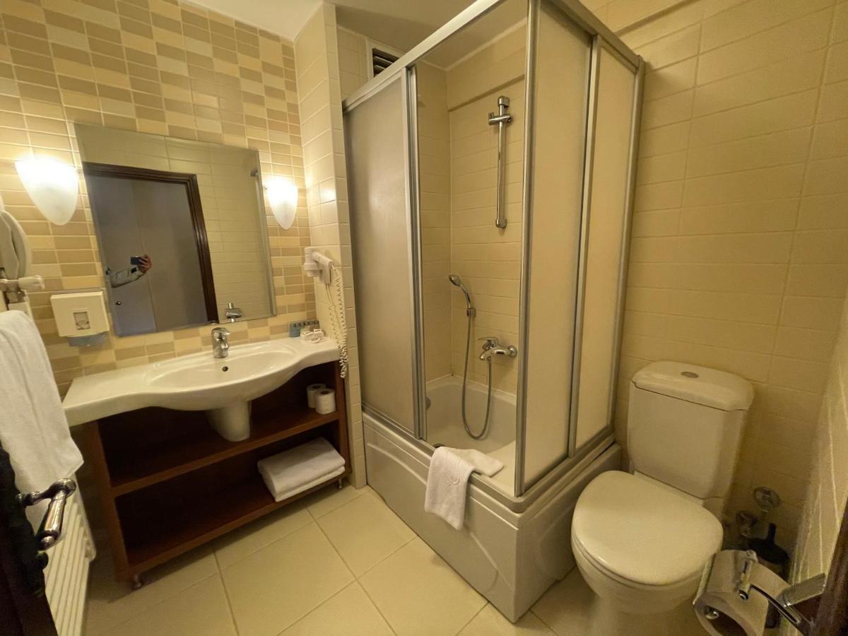 Beceren Hotel Bursa Buitenkant foto
